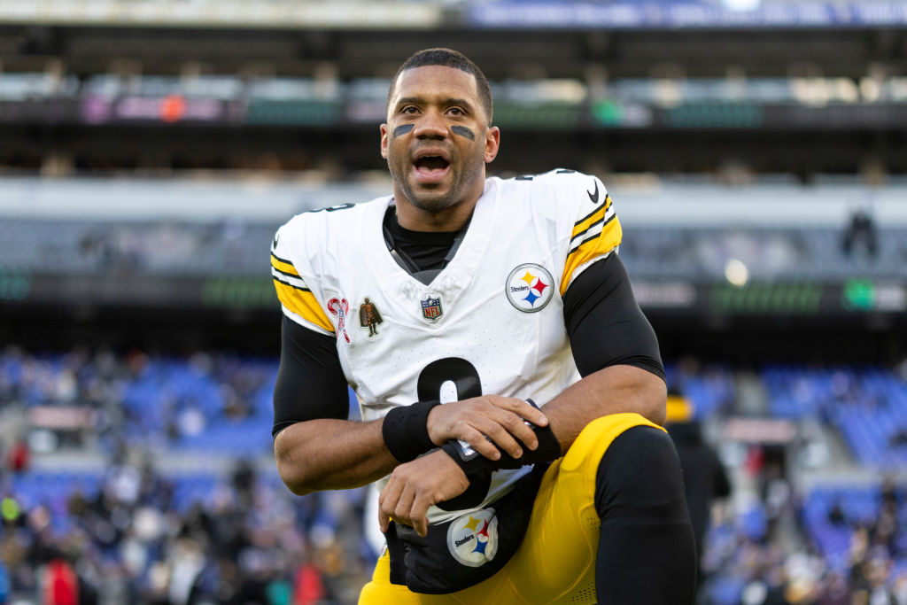 Pittsburgh Steelers v Baltimore Ravens