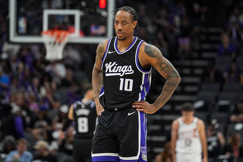 Phoenix Suns v Sacramento Kings