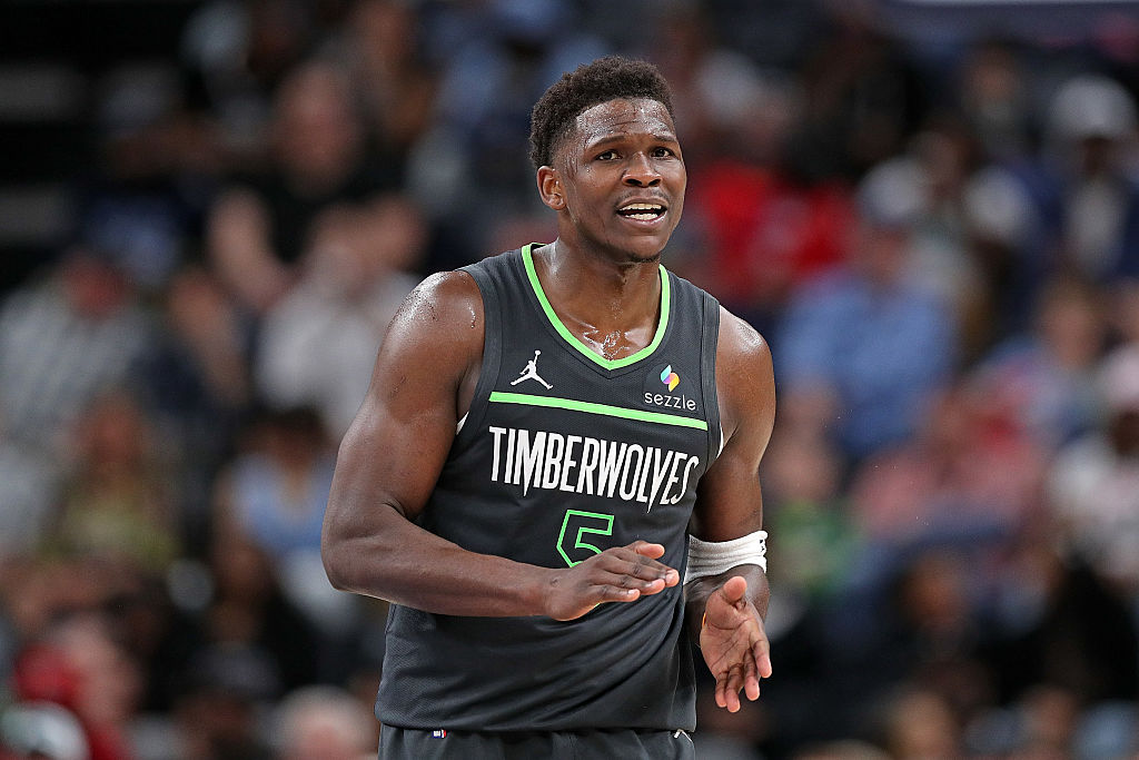 Minnesota Timberwolves v Memphis Grizzlies