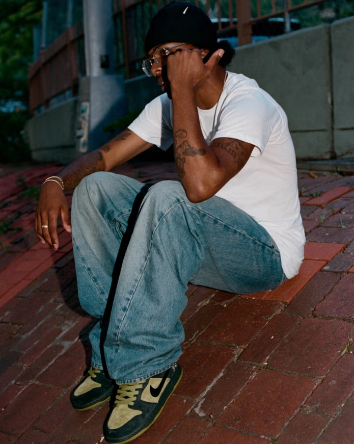 Supreme/ Nike SB Dunk Low 2025