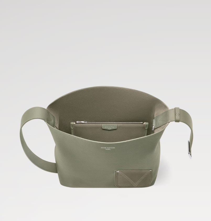 Louis Vuitton Men's Bags